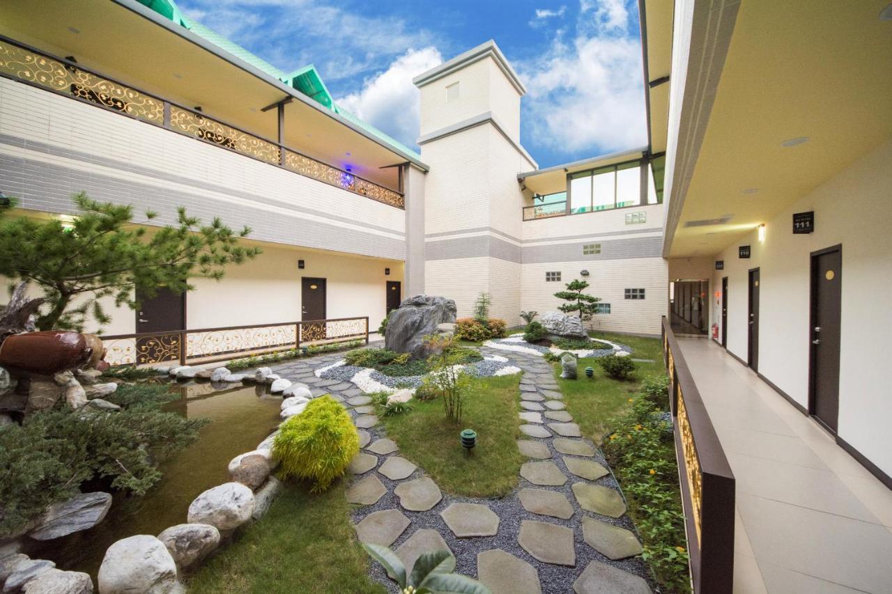 Dongdaemun Boutique Hotel Città di Hualien Esterno foto