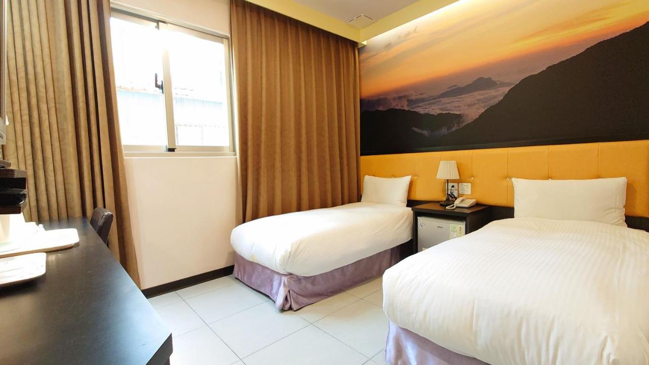 Dongdaemun Boutique Hotel Città di Hualien Esterno foto